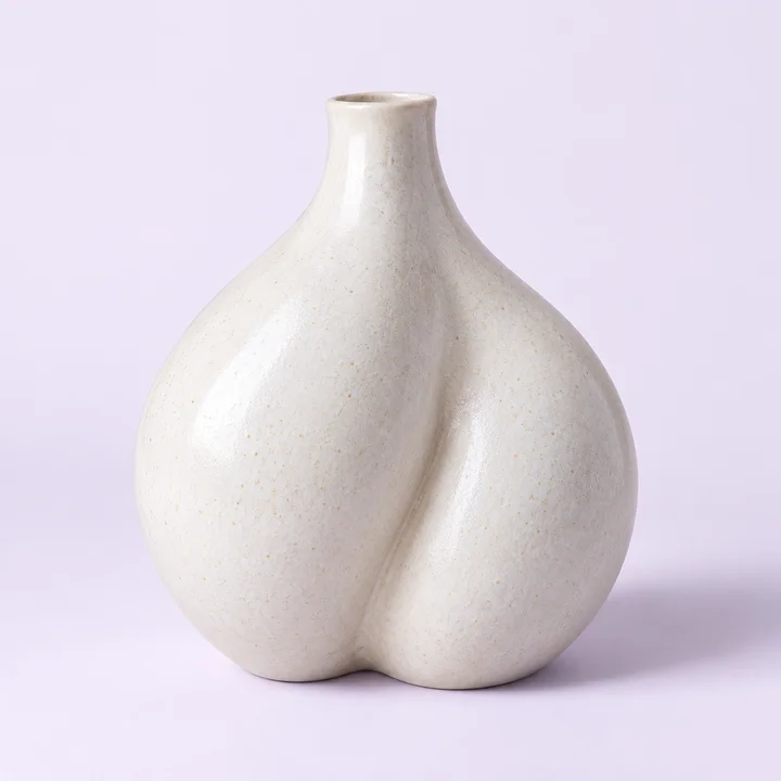 Vase en céramique blanche, produit fictif de la démonstration